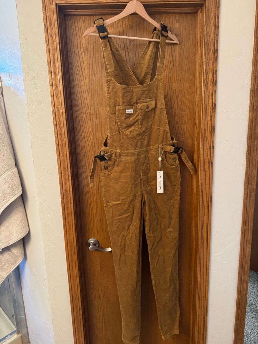 Mumsie “Carmella” Corduroy Overalls for Maternity and Baby Wearing - NWT - Picture 3 of 8